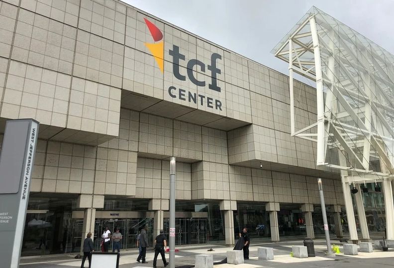 Organizers eye September 2022 Detroit auto show; Alberts defends